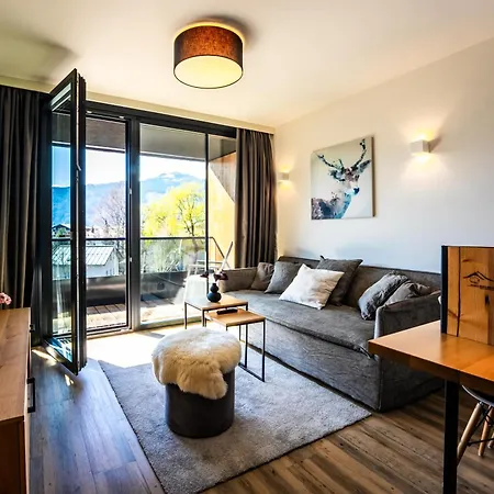 Schoenblick - Next To Areit Gondel Station * Zell am See