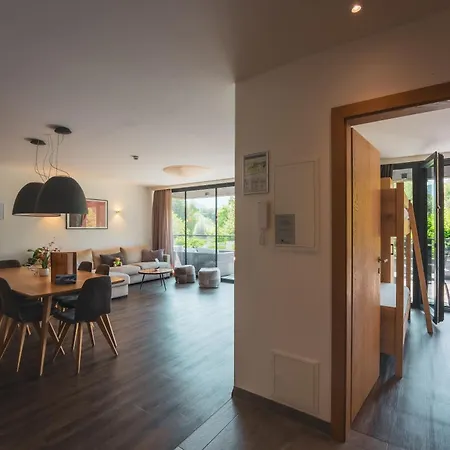 Schoenblick Residence Apartments - 600M Air Line To Areit Gondel Station 公寓 滨湖采尔