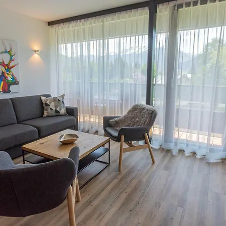 Schoenblick Residence Apartments - 600M Air Line To Areit Gondel Station Appartamento