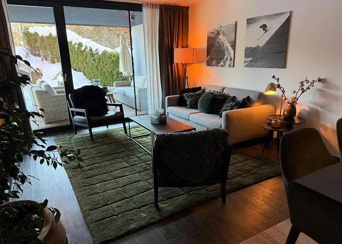 Schoenblick - Next To Areit Gondel Station