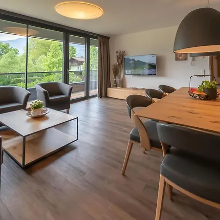 Daire Schoenblick - Next To Areit Gondel Station Zell am See